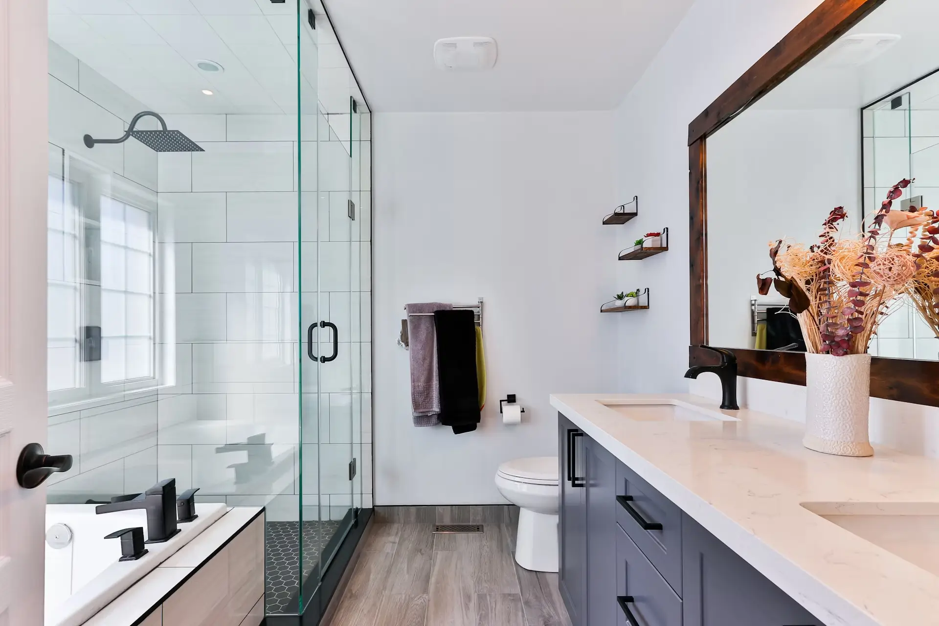 Modern bathroom with elegant fixtures